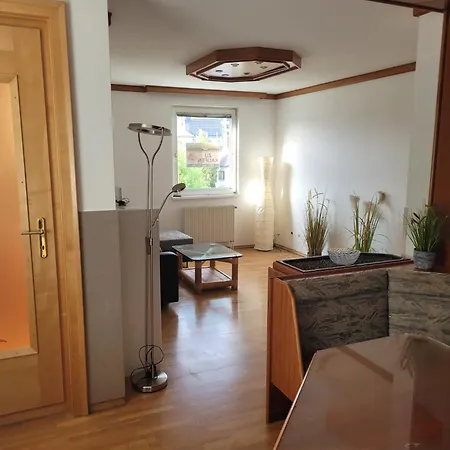 Geraeumige Monteurwohnung Appartement Mistelbach